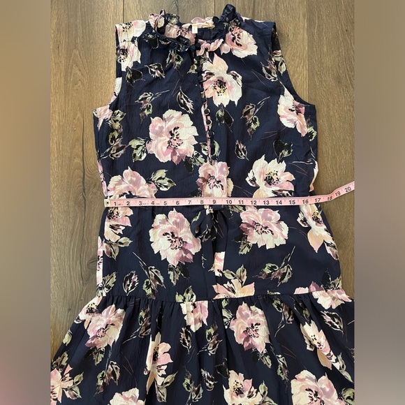 Rebecca Taylor Magnolia Navy Floral Print
Tie Waist Sleeveless Dress Size 0 - Picture 10 of 12